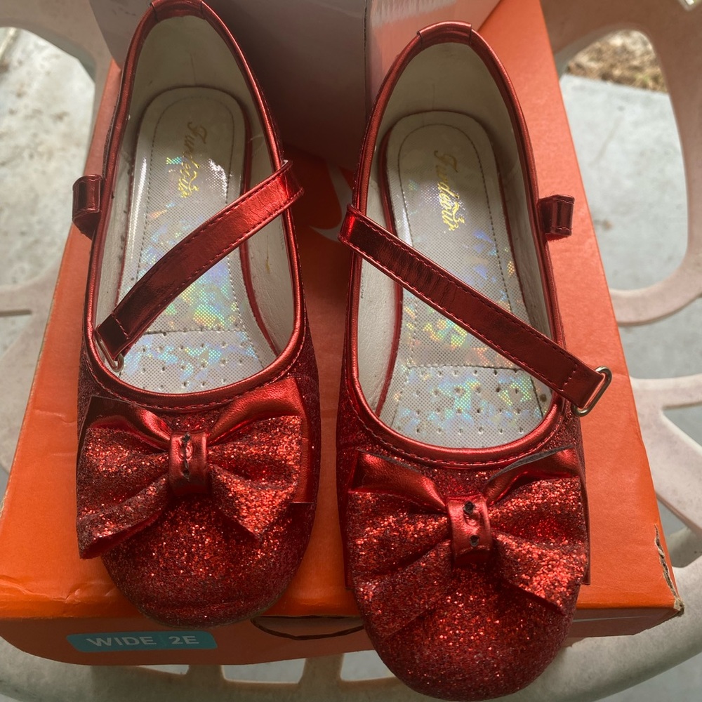 Girls dress shoes